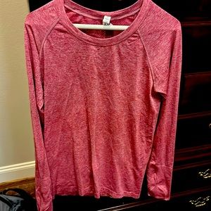 Lululemon long sleeve swiftly size 10. Wrong size pomegranate/pink peony